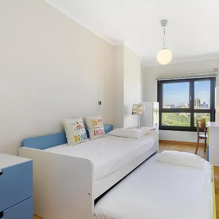 Appartamento Spacious 2br With Free Parking In By Soulplaces *