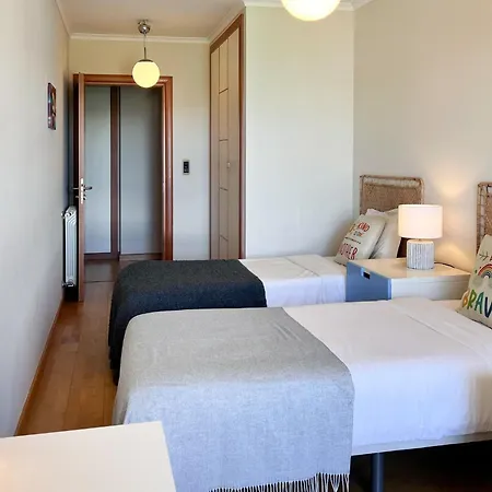 Spacious 2br With Free Parking In By Soulplaces